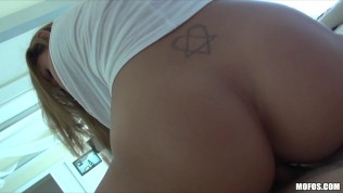 YOUNG NATURAL-TIT TEEN LATINA GIRLFRIEND FUCKS IN