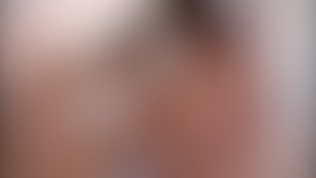 Une mere de famille excitee se tape un jeunot !! French amateur