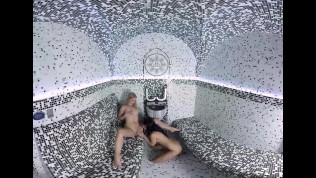 RealJamVR -Violette Pure & Lady Dee - Sensual Sauna