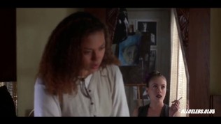 Alyssa Milano Nude in Poison Ivy 2