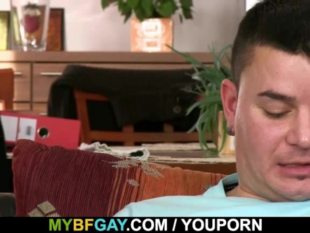 customer  gives what she wants